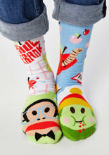 Load image into Gallery viewer, Julius and Sam Mismatched Socks