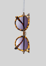 Load image into Gallery viewer, Leopard Cat Eye Sunglasses