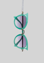 Load image into Gallery viewer, Blue Cat Eye Sunglasses