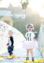 Load image into Gallery viewer, Red Cat Eye Sunglasses