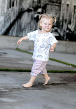 Load image into Gallery viewer, Doodle Scribble Face Tee