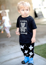 Load image into Gallery viewer, Baby Teith “Toy Division” Tee