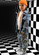 Load image into Gallery viewer, Checkered Denim Crop Pants
