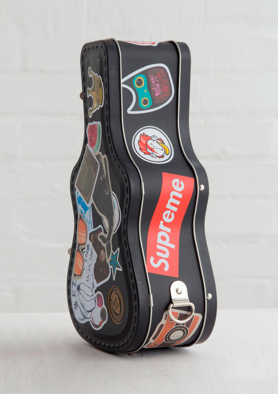 Guitar Case Lunch Box from SUCK UK