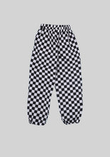 Load image into Gallery viewer, B+W Checkered Pants
