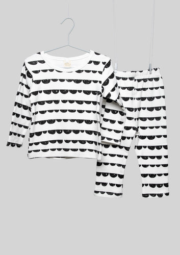Black and White Scalloped Pajama Set