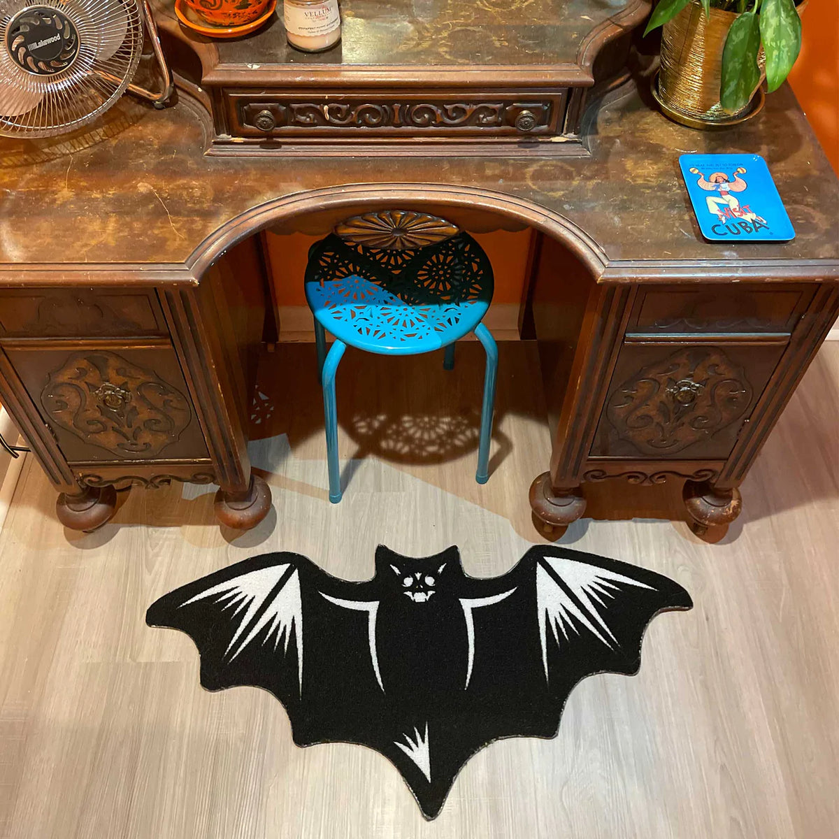 Sourpuss Nokturnal Bat Rug – Ten Past Monkey
