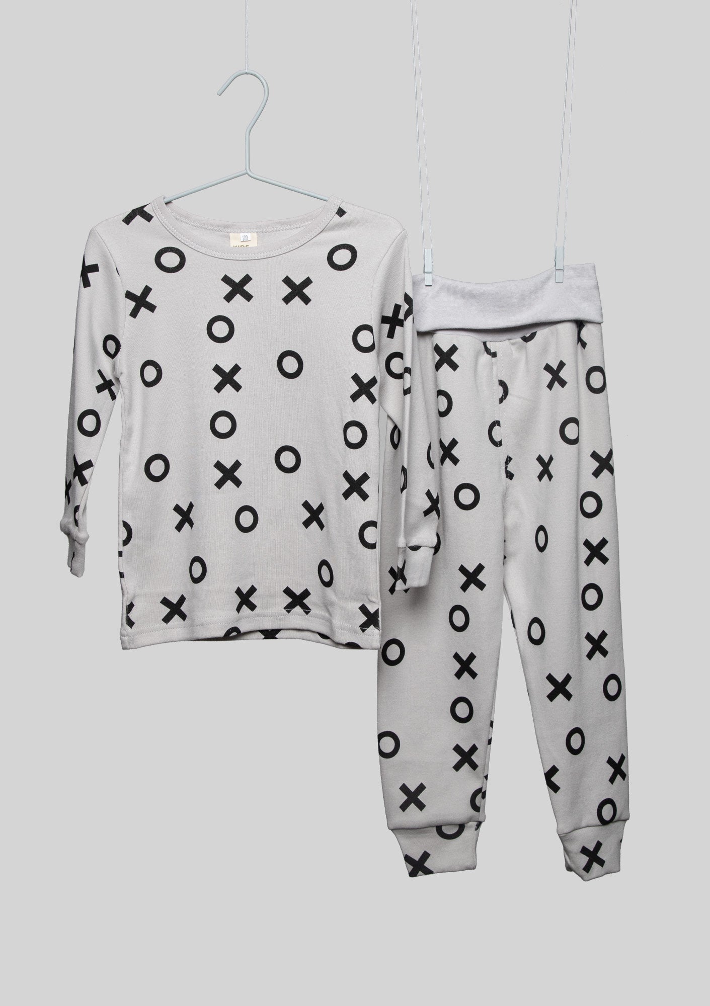 XO Print Pajama Set
