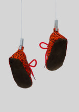 Load image into Gallery viewer, Orange Leopard Print Moccasins